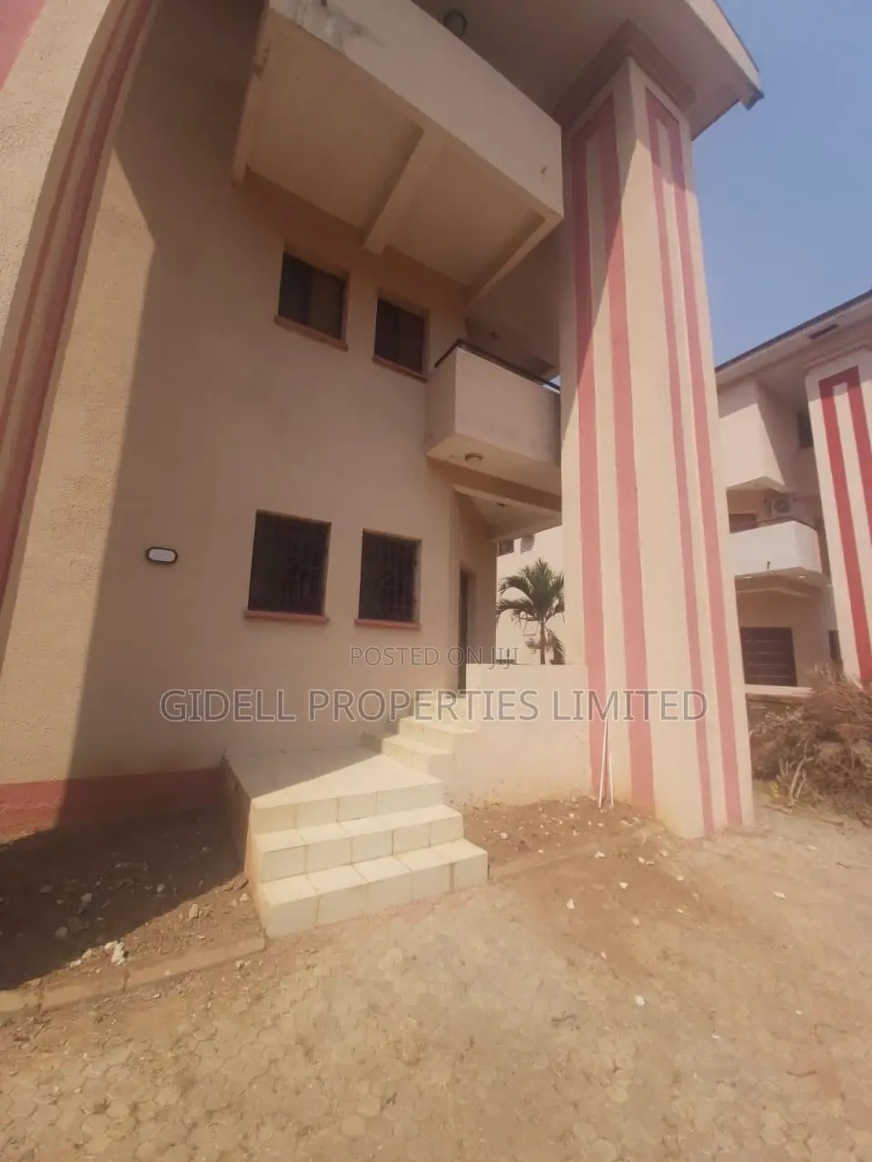 4bdrm Duplex in Maitama for sale in Maitama