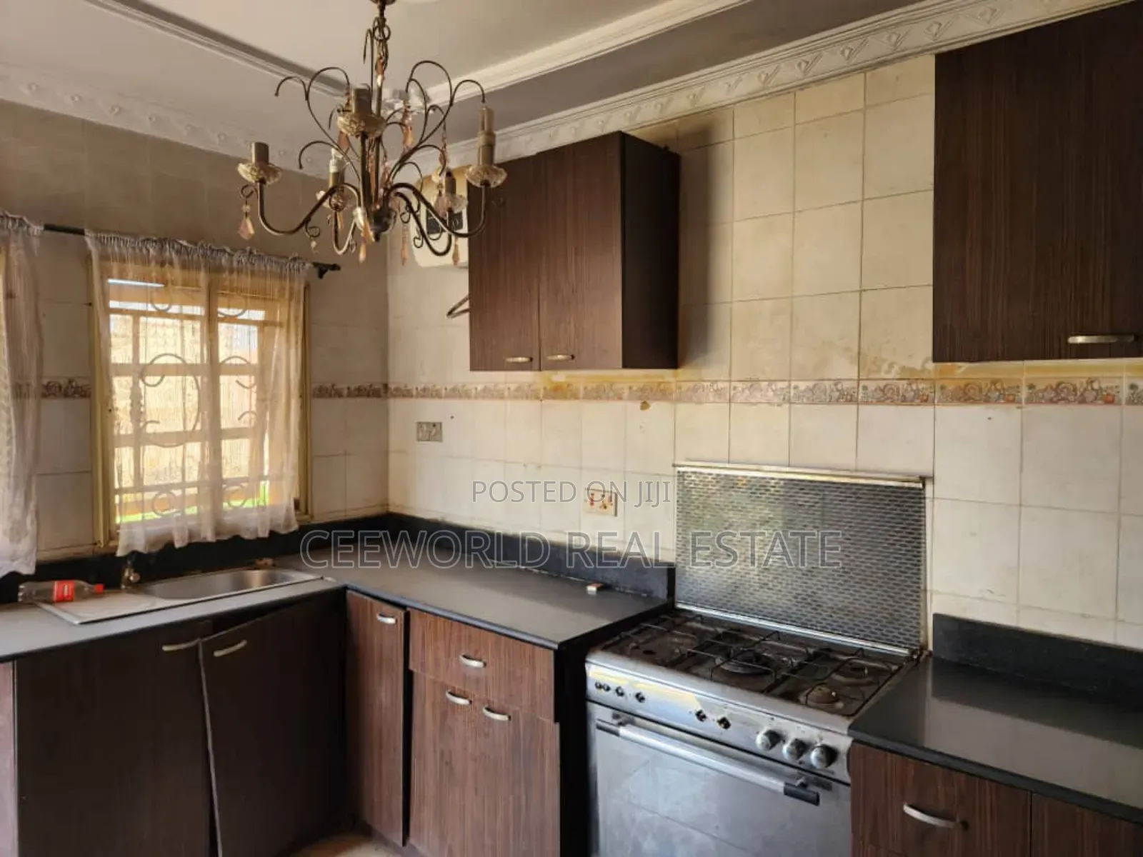 3bdrm Bungalow in Olusoji Oluyole, Akala Express for sale in Akala Express