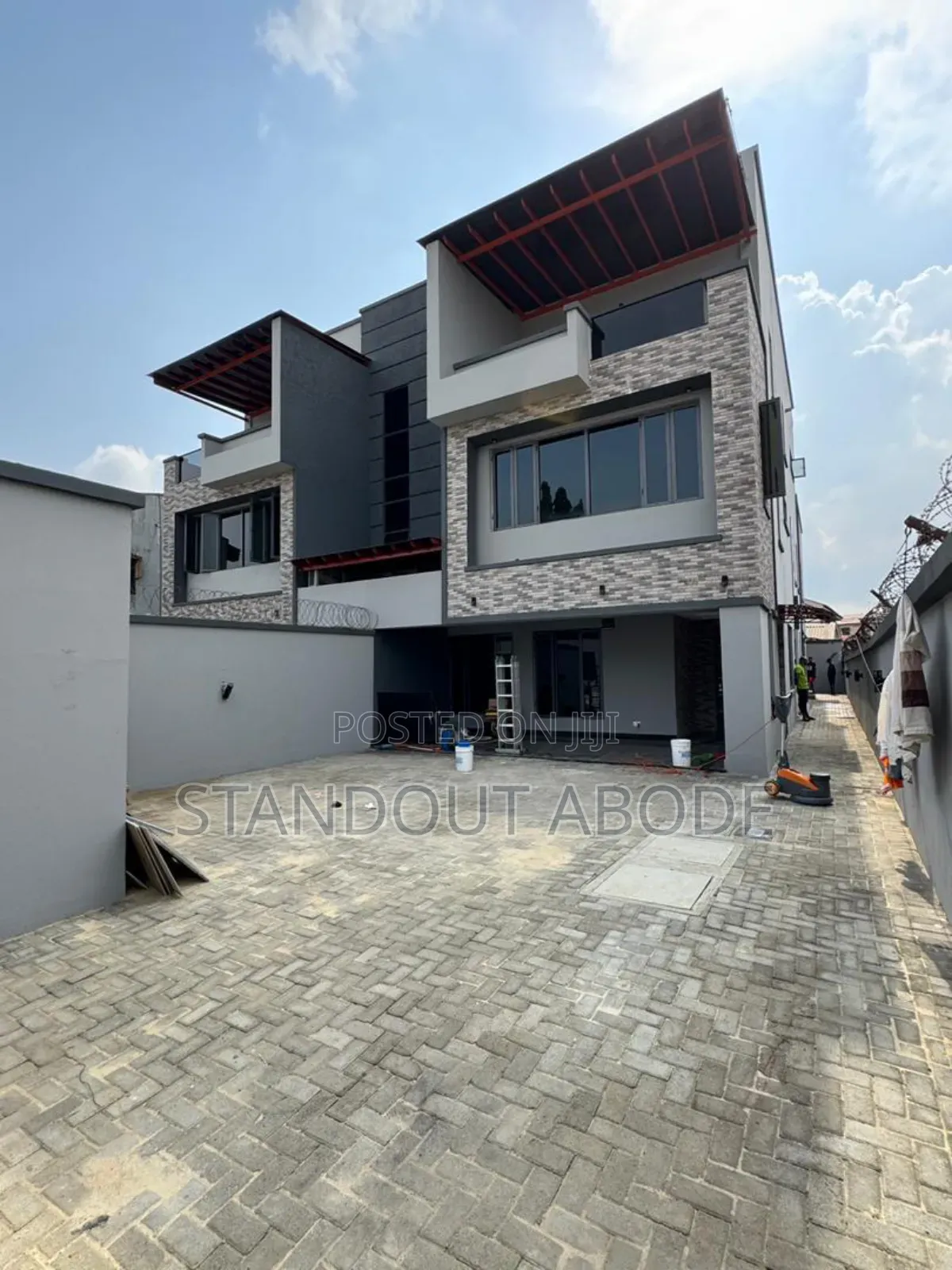 4bdrm Duplex in In A Good Location, Gbagada for sale in Gbagada