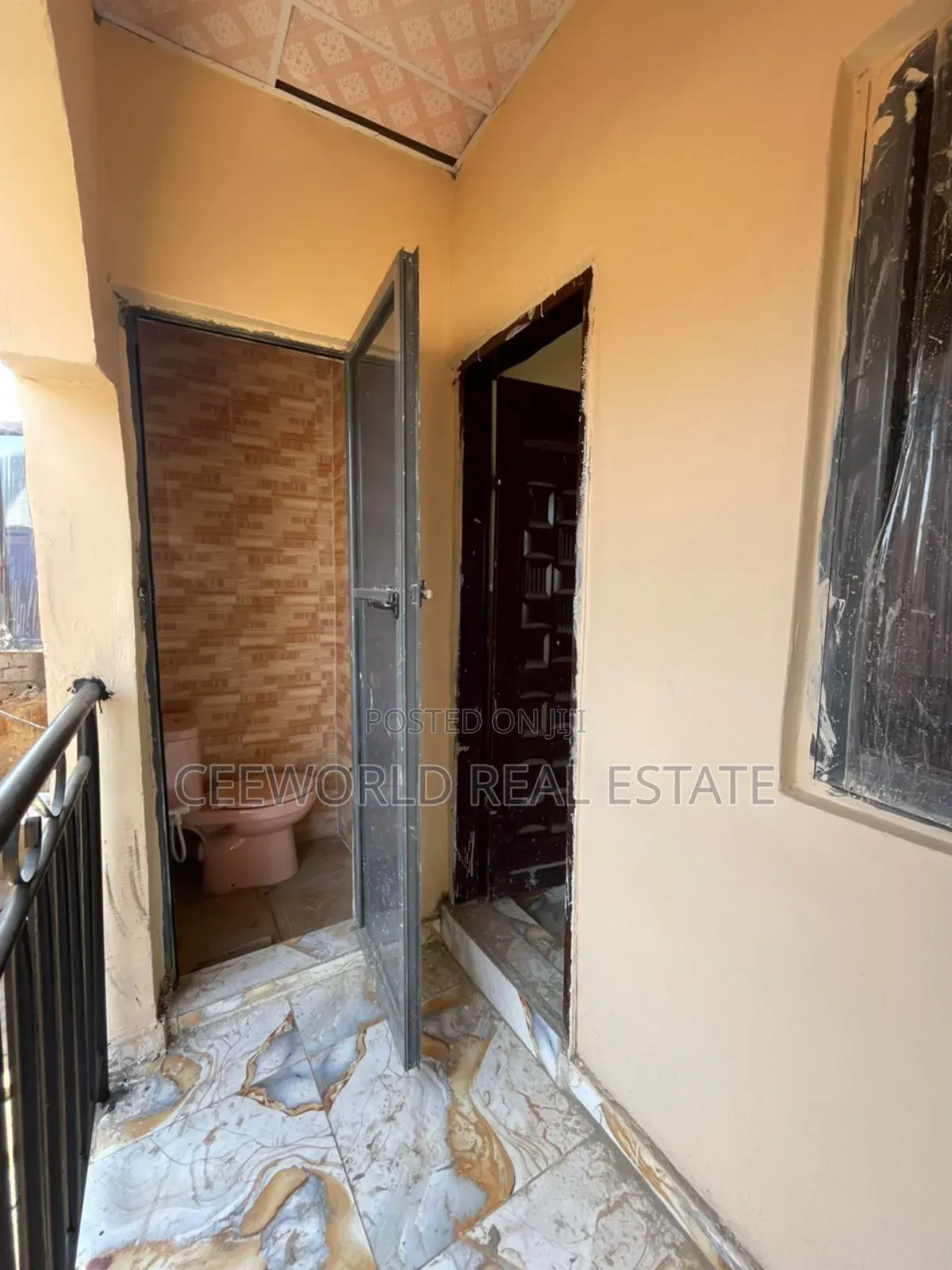 2bdrm Apartment in Oke Itunu Mokola, Ibadan for rent in Ibadan