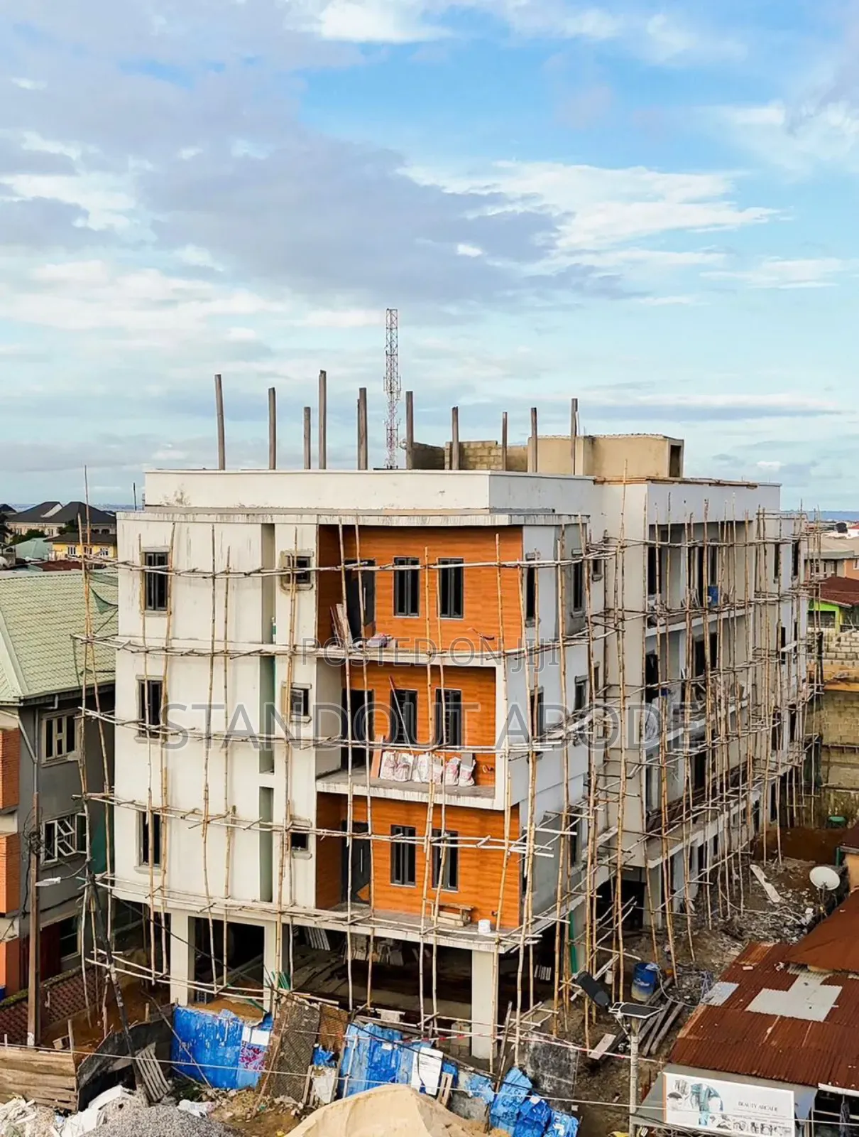 3bdrm Apartment in In A Secure Location, Yaba for sale in Yaba