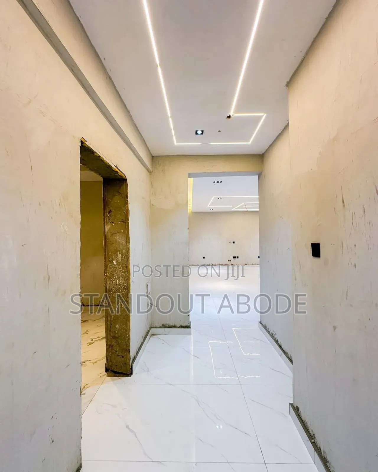 3bdrm Apartment in In A Secure Location, Yaba for sale in Yaba