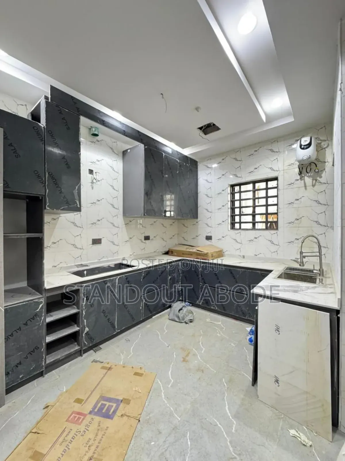 4bdrm Duplex in In A Pristine, Ikeja GRA for sale in Ikeja GRA