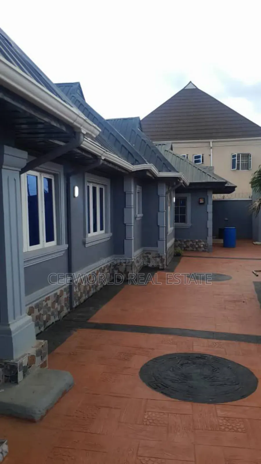 4bdrm Bungalow in Ajila Odeku Estate, Akala Express for rent in Akala Express