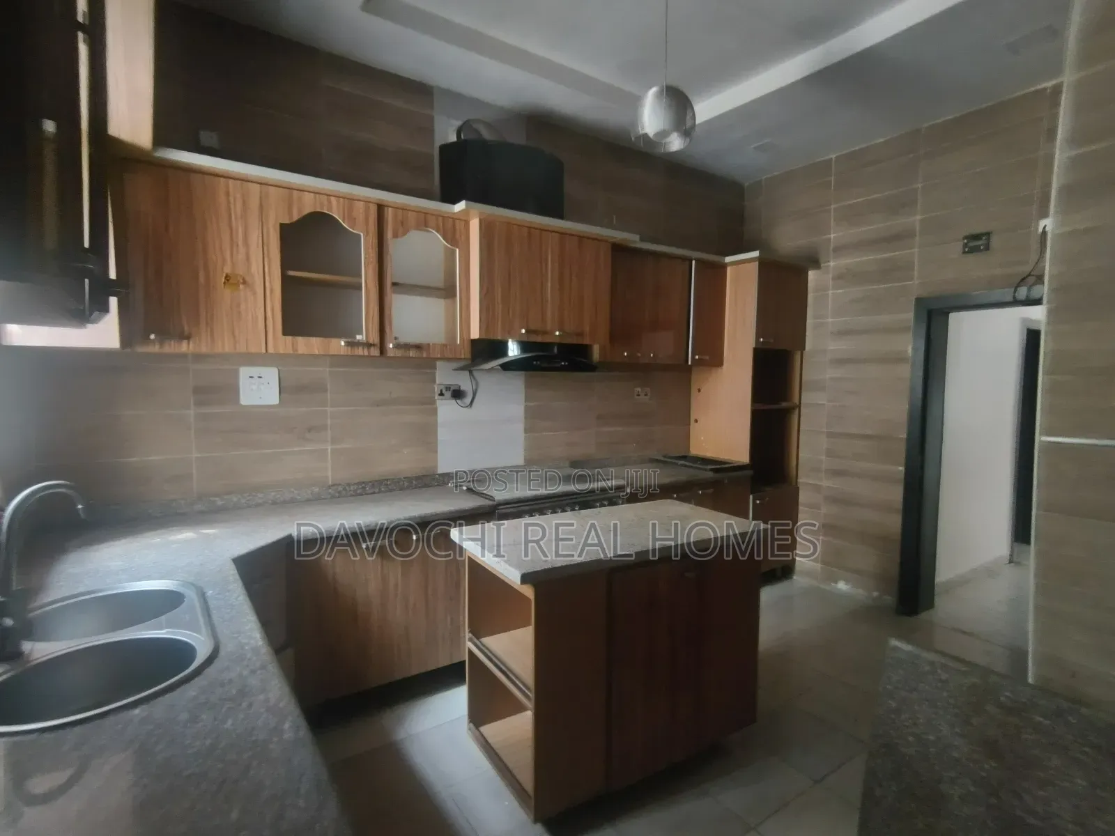 4bdrm Duplex in Osapa London Estate, Lekki for rent in Lekki