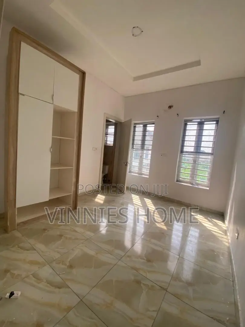 1bdrm Shared Apartment in Oral, Lekki Phase 2 for rent in Lekki Phase 2