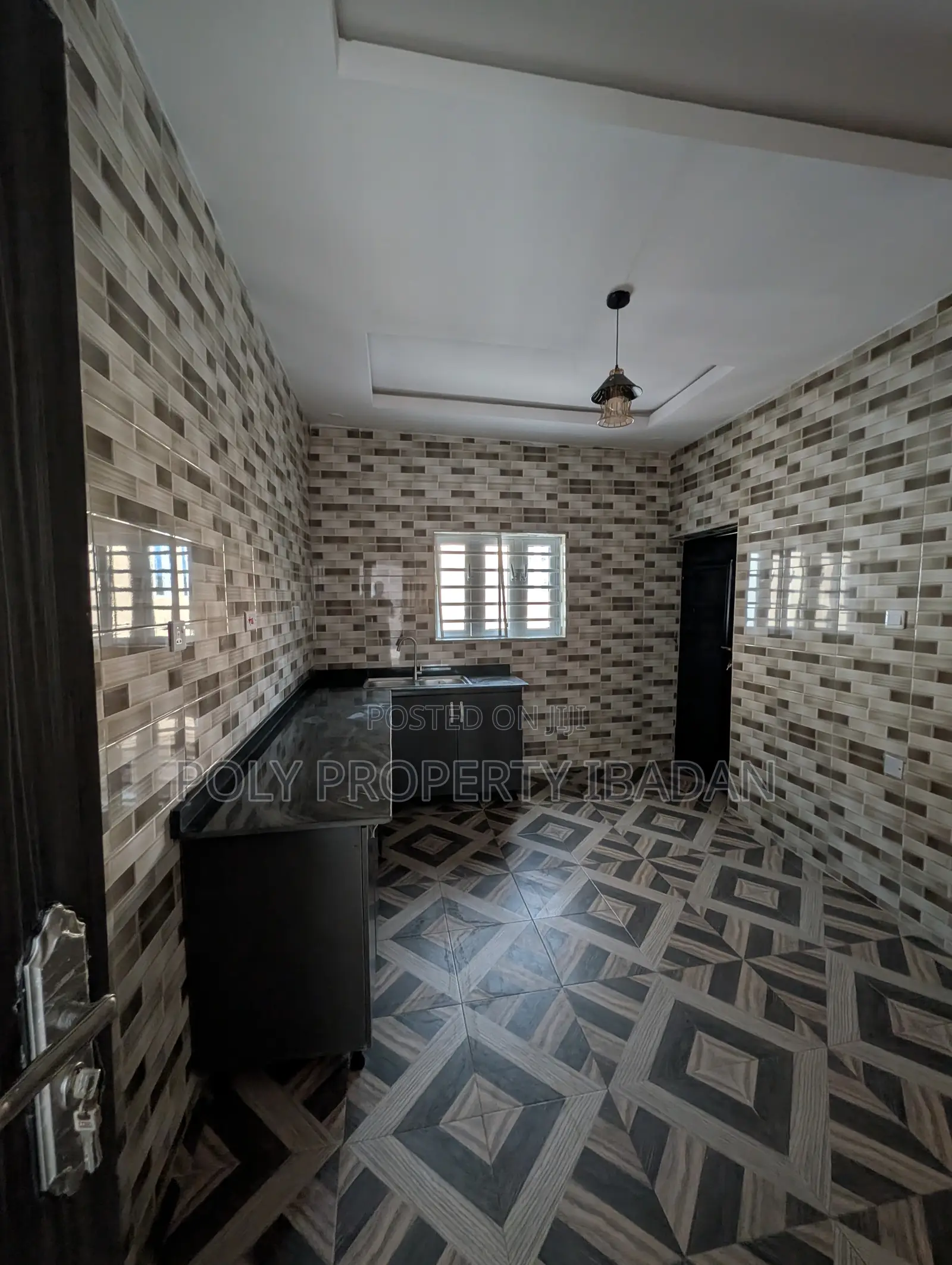 2bdrm Block of Flats in Olive Garden, Wisdom, Ibadan for rent in Ibadan