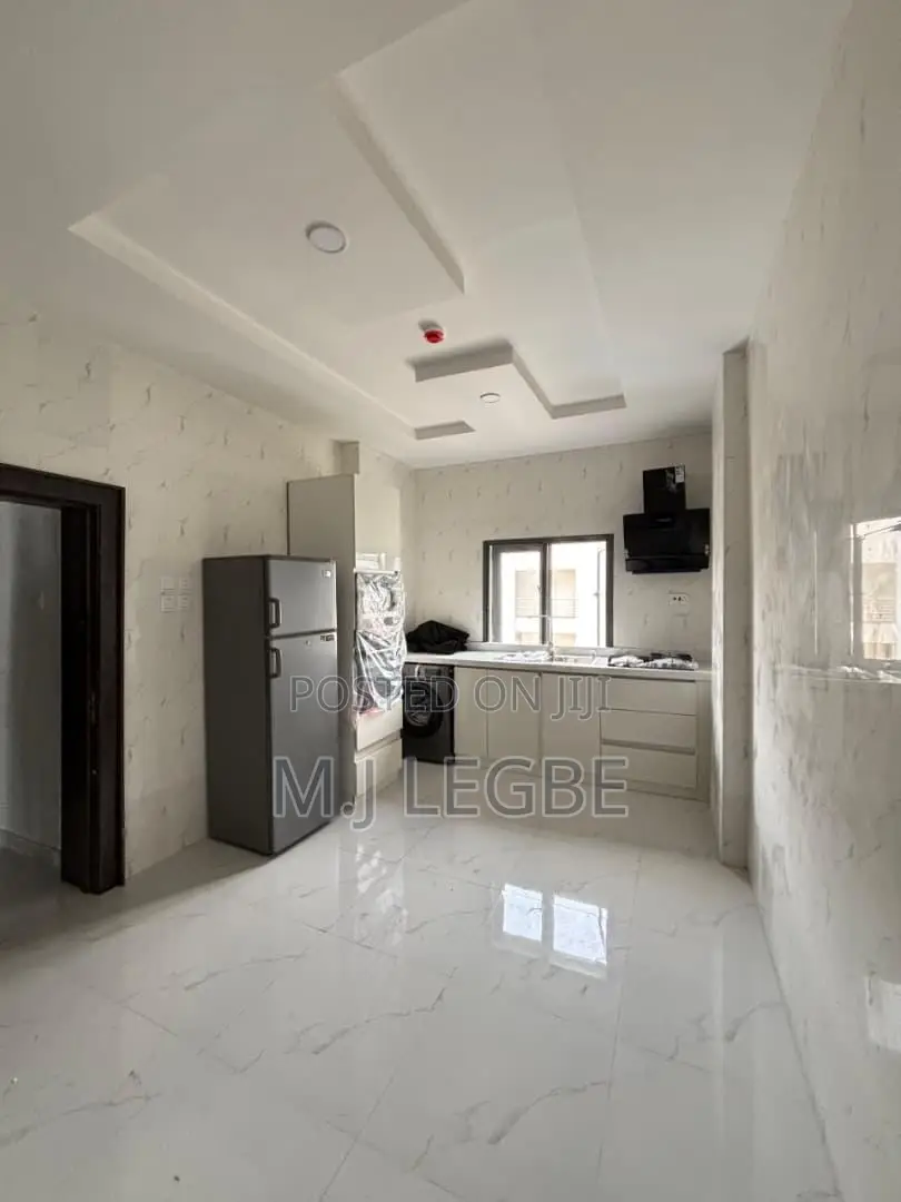 3bdrm Apartment in Ikoyi for rent in Ikoyi