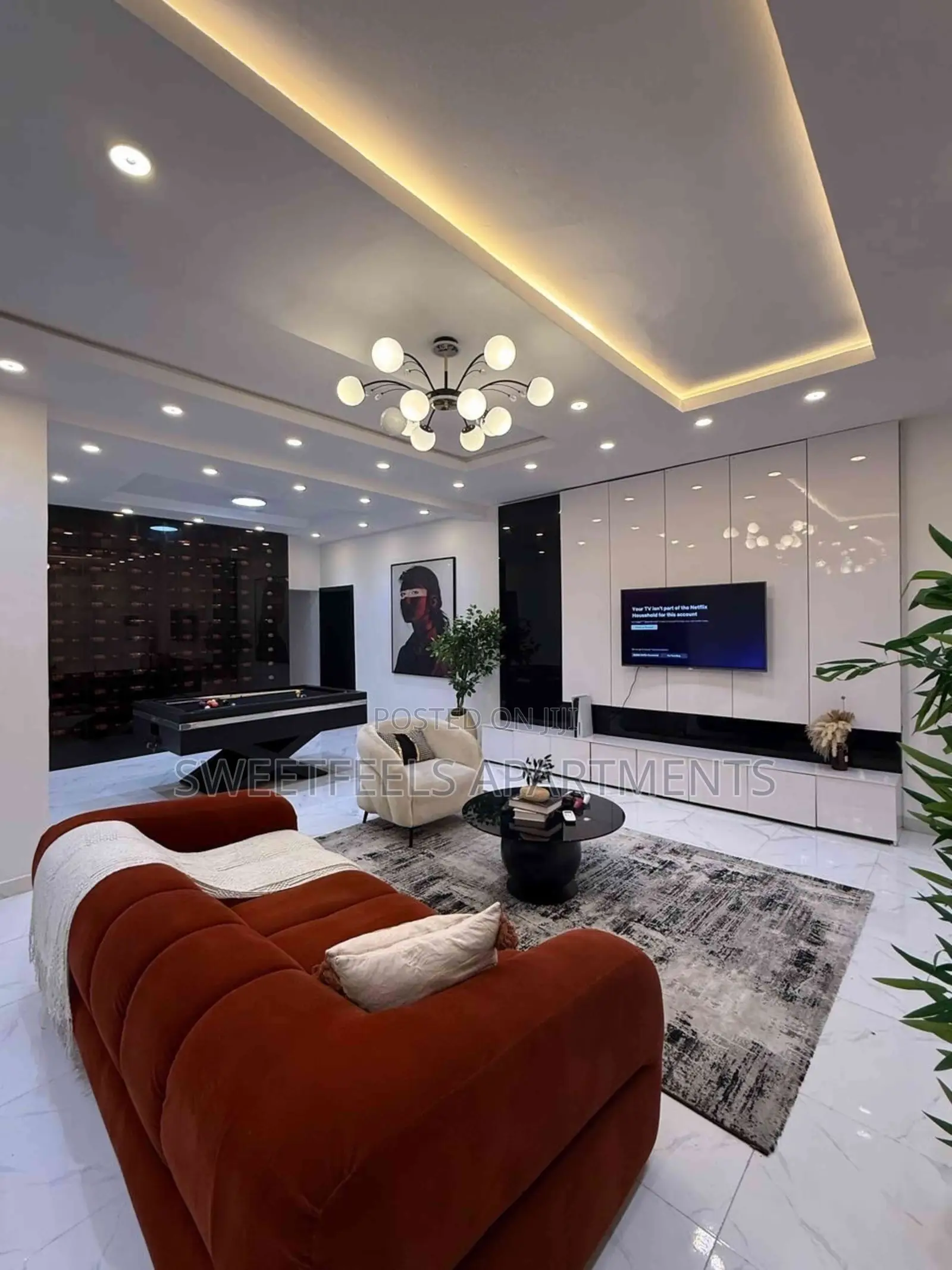 Luxury 2 Bedroom With Private Cinema in Ikate