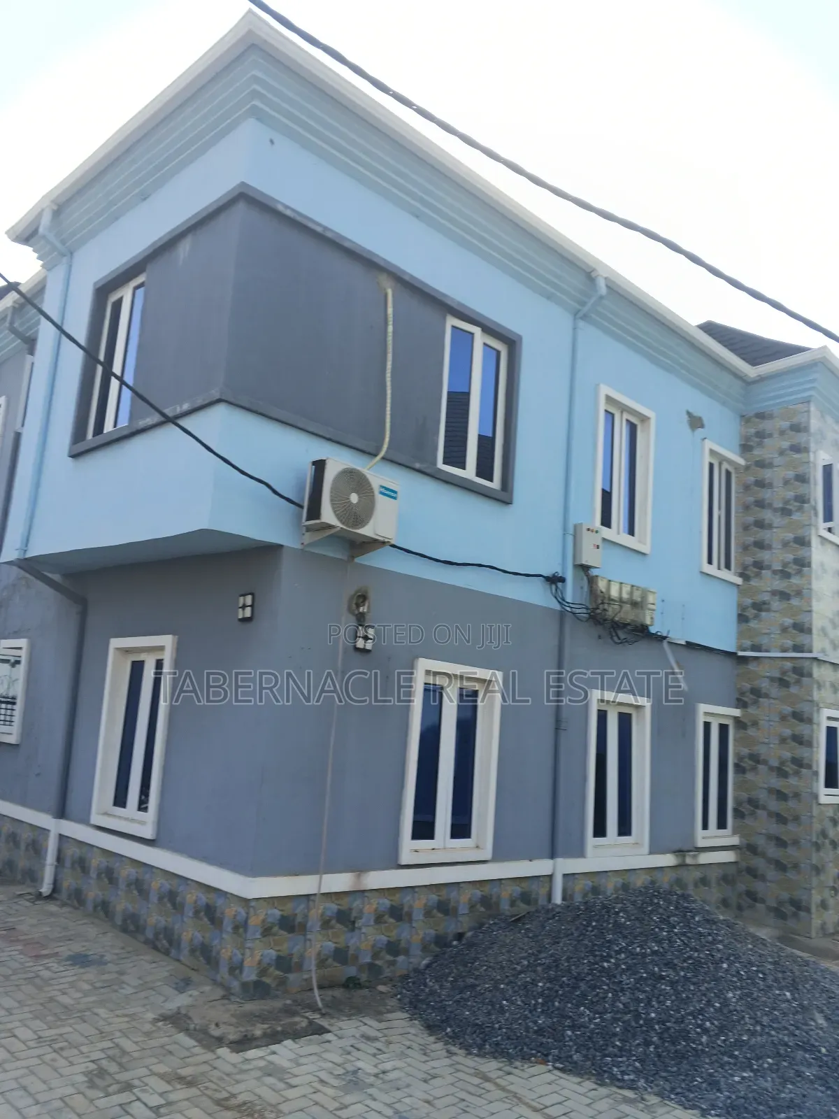 3bdrm Apartment in Adegbose Estate, for rent in Ikorodu