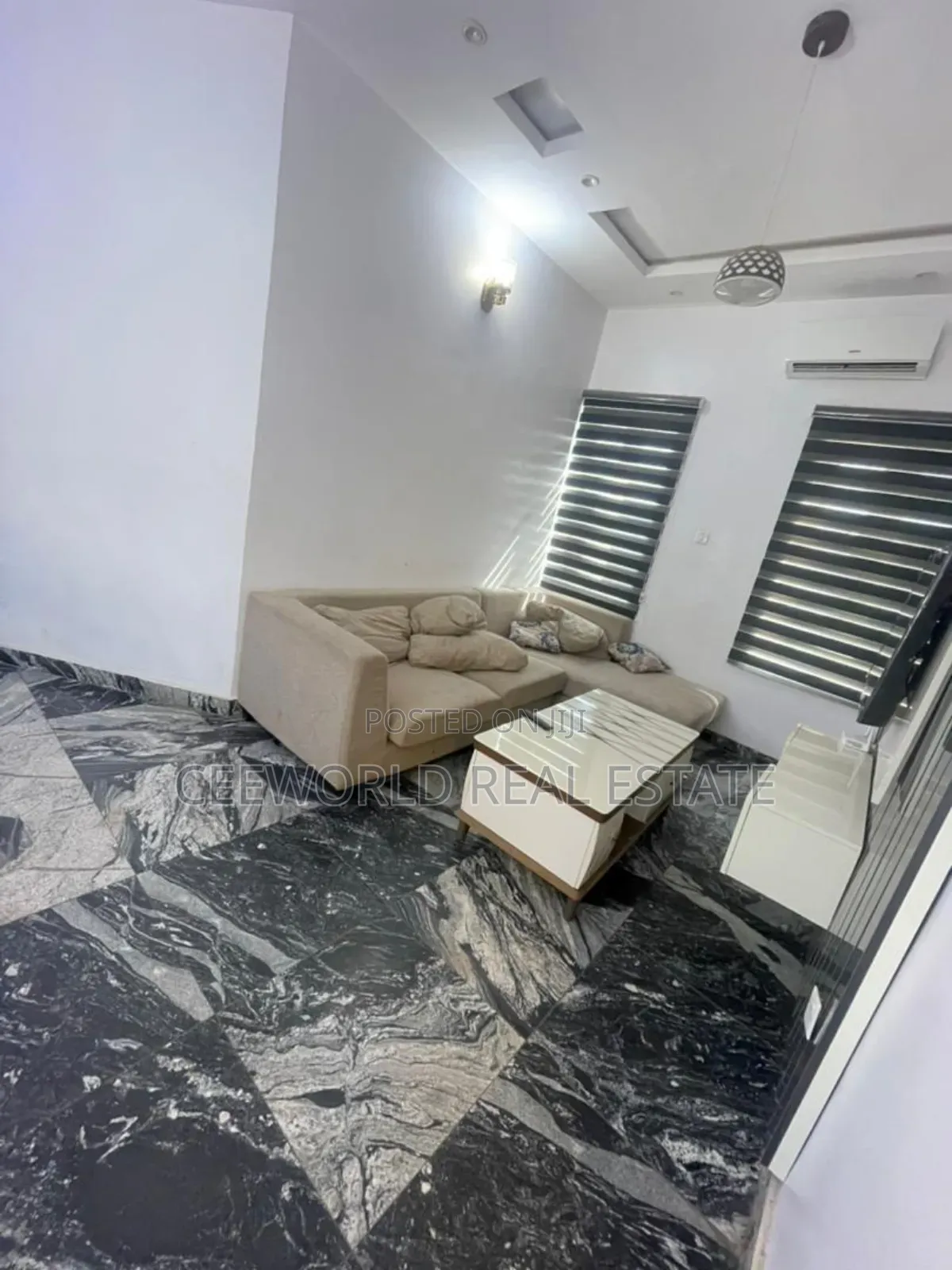 Furnished 4bdrm Duplex in Oluyole Gra for rent in Oluyole Estate
