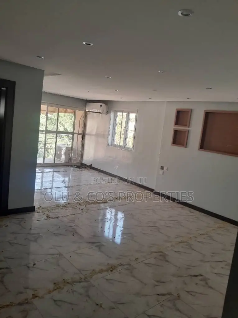 4bdrm Duplex in Wuse for rent in Wuse 2
