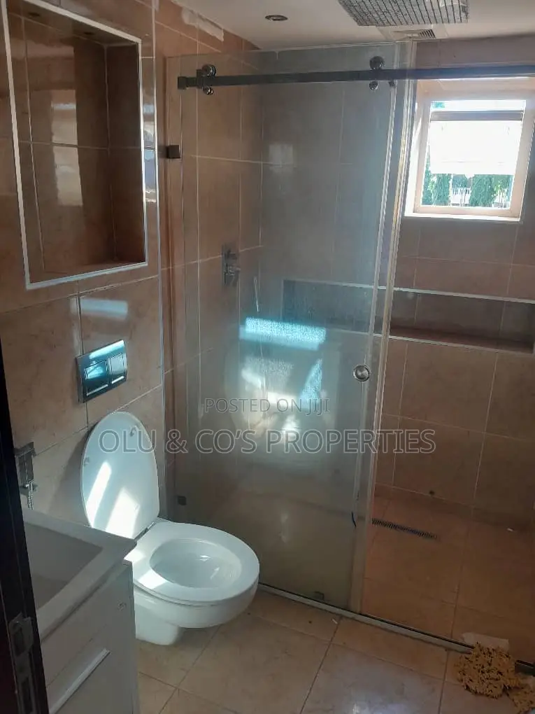4bdrm Duplex in Wuse for rent in Wuse 2