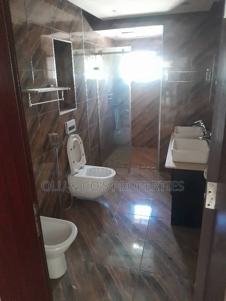 4bdrm Duplex in Wuse for rent in Wuse 2