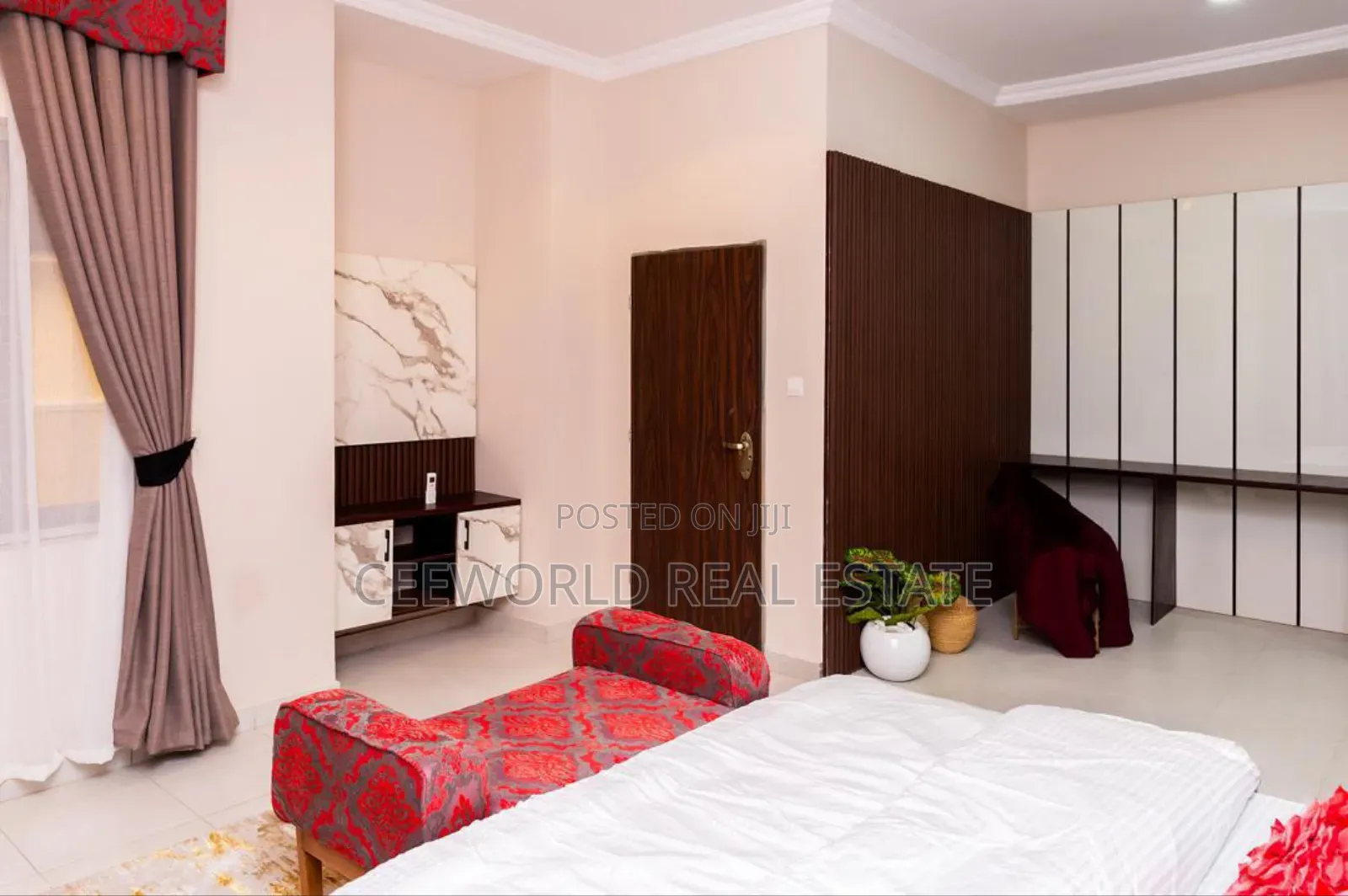 Furnished 5bdrm Duplex in Olive Courts Agodi for rent in Agodi