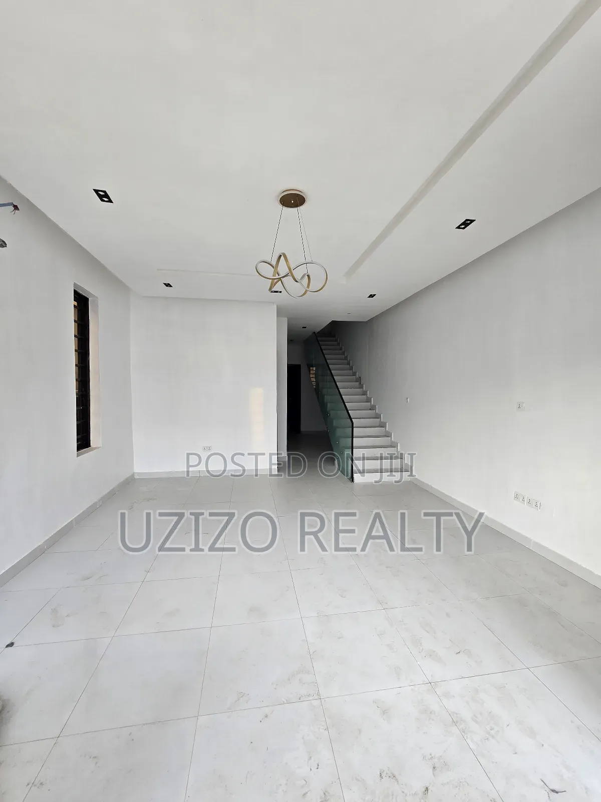 4bdrm Duplex in Ikota Gra for sale in Ikota