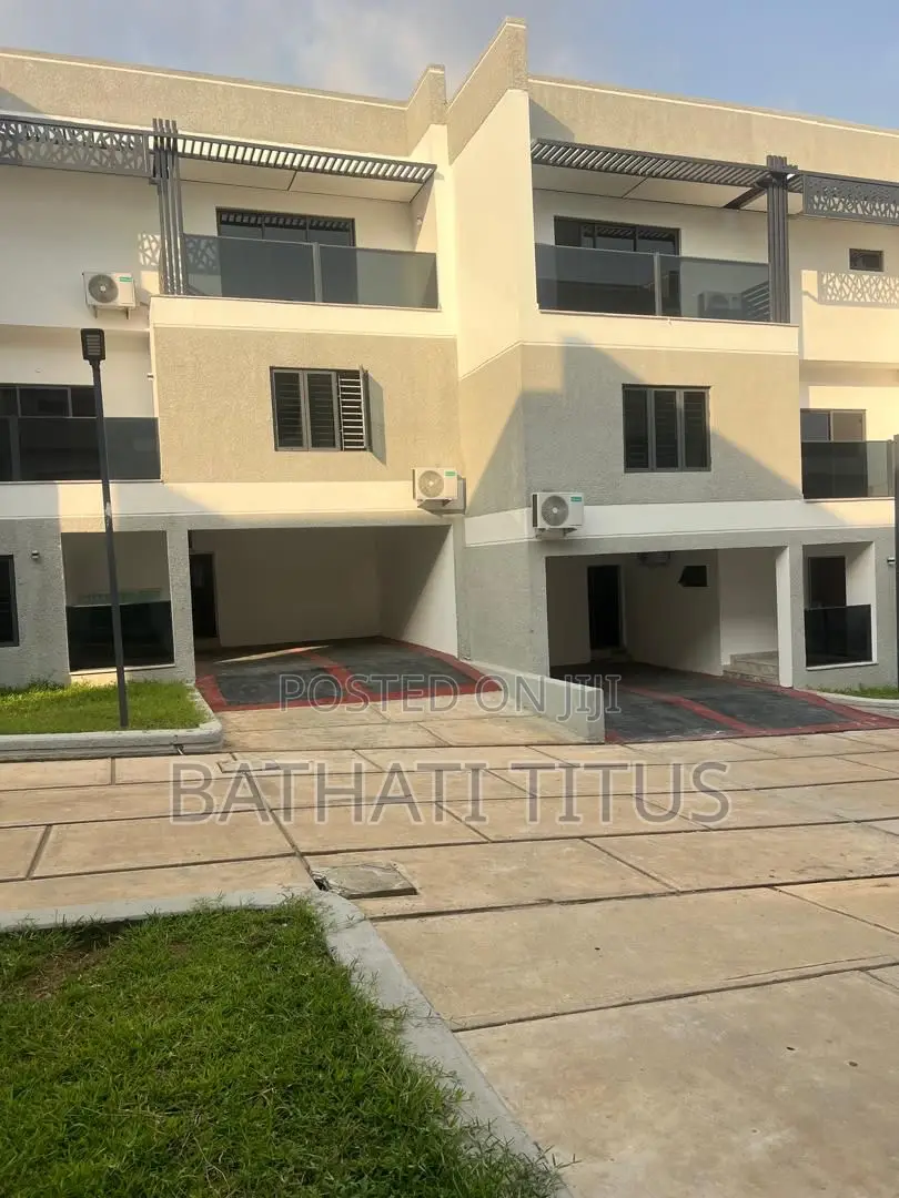4bdrm Duplex in Katampe Extension for sale in Katampe Extension