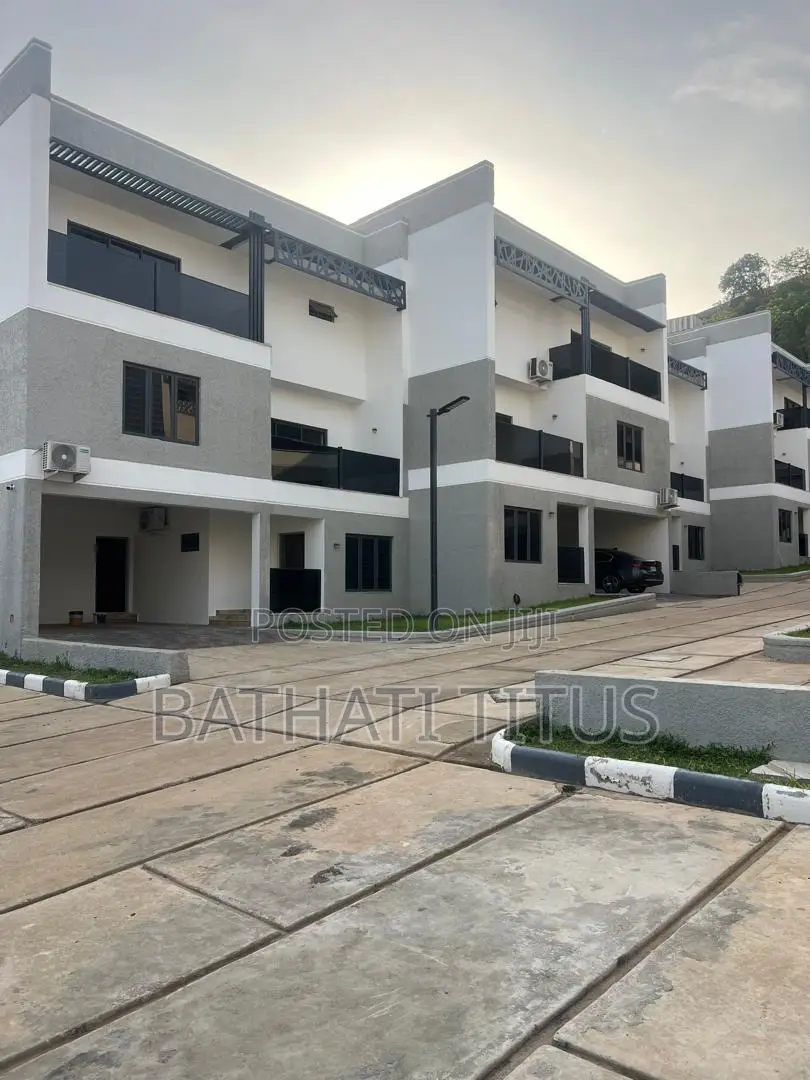4bdrm Duplex in Katampe Extension for sale in Katampe Extension