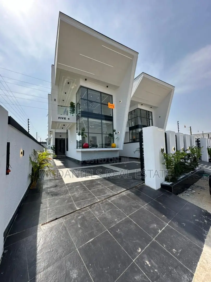 Furnished 5bdrm Duplex in VGC / Ajah for sale in VGC / Ajah