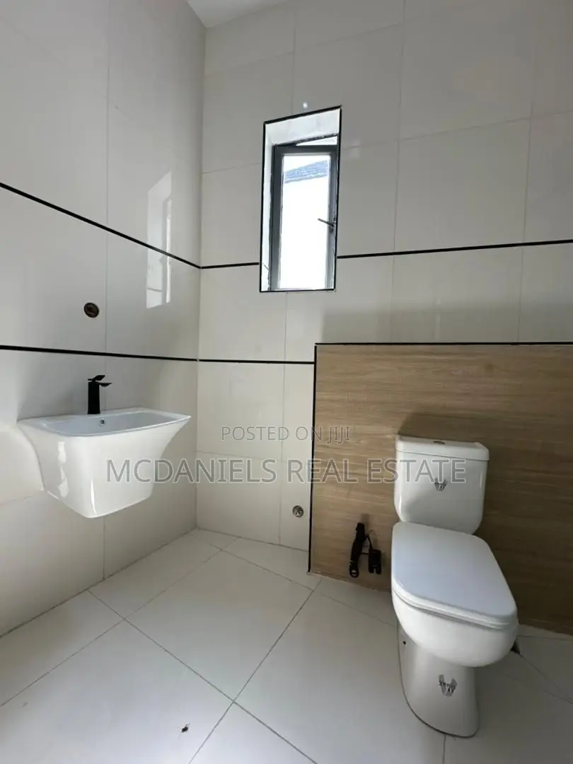 Furnished 5bdrm Duplex in VGC / Ajah for sale in VGC / Ajah