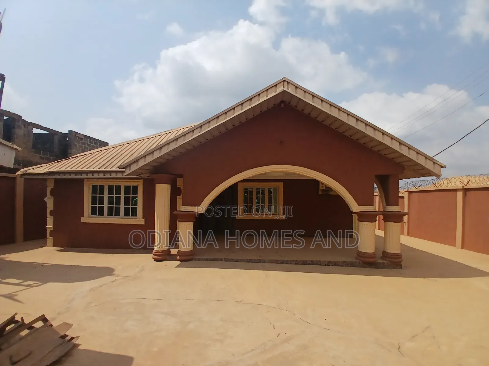 4bdrm Bungalow in Soka, Ibadan for sale in Ibadan