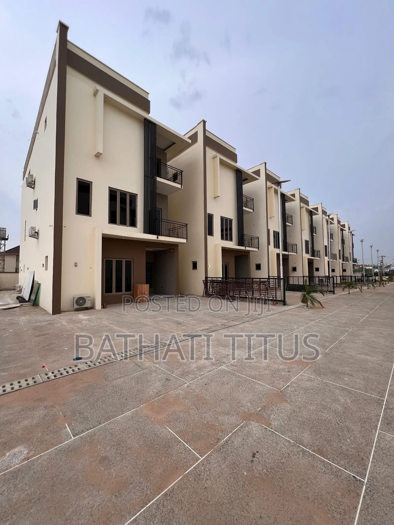 5bdrm Duplex in Kado for rent in Kado