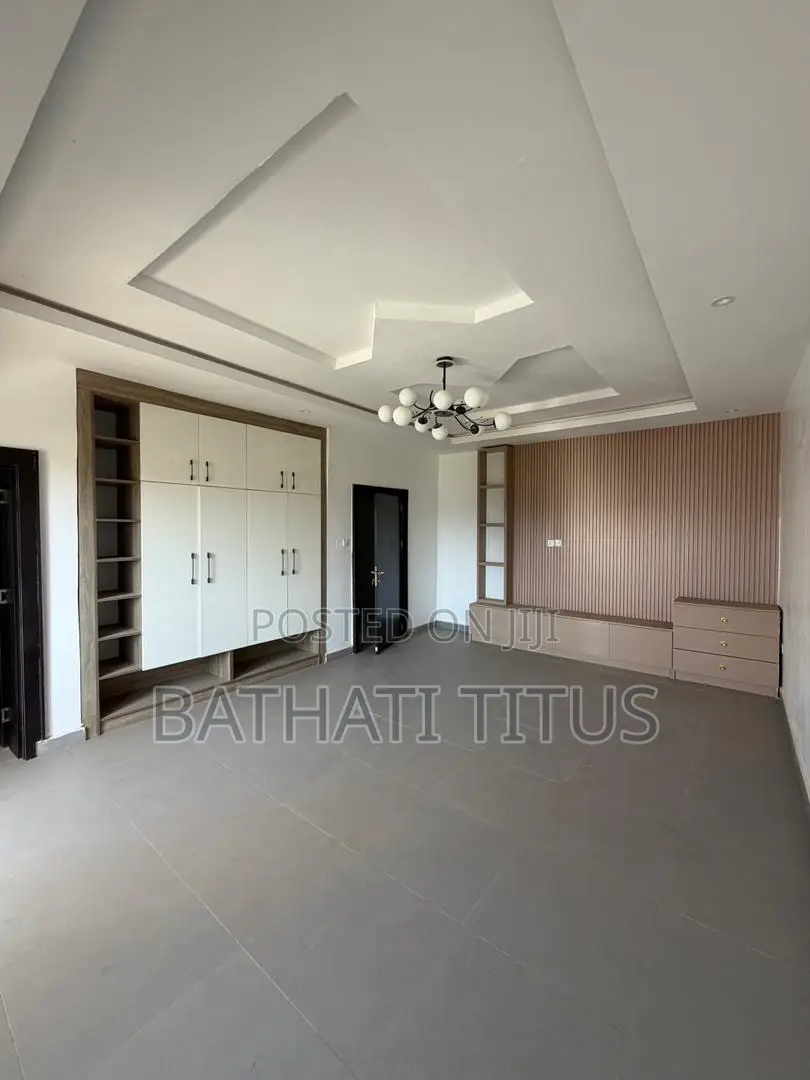 4bdrm Duplex in Durumi for sale in Durumi