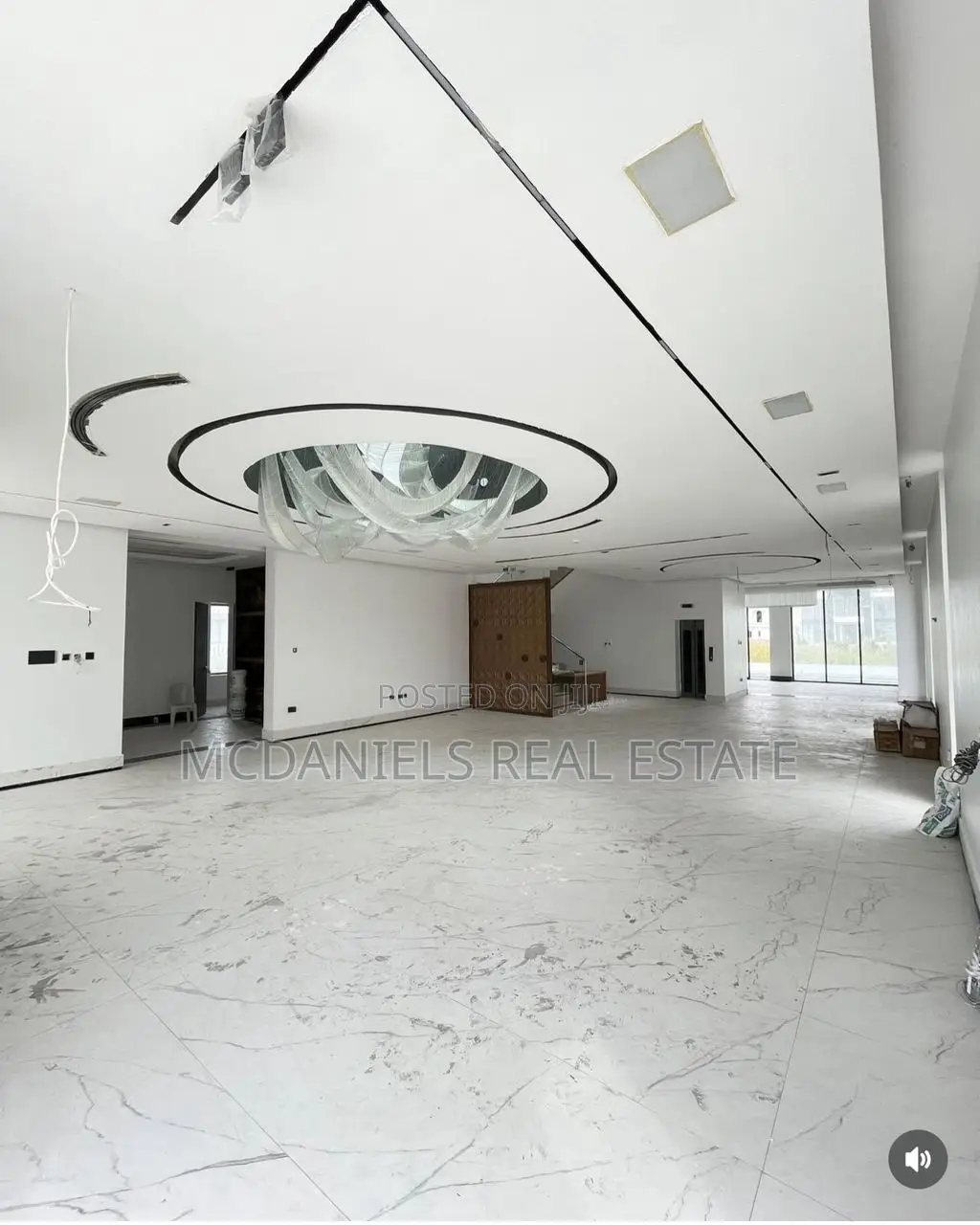 Furnished 5bdrm Duplex in Ikate for sale in Ikate