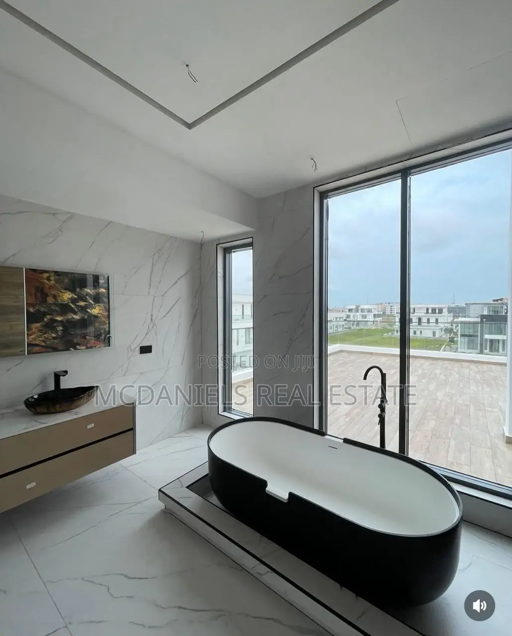 Furnished 5bdrm Duplex in Ikate for sale in Ikate