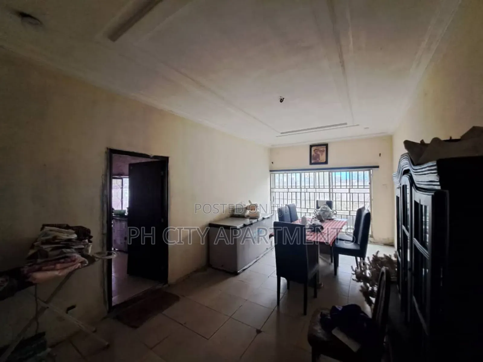 3bdrm Bungalow in Presidential Estate, GRA Phase 1 / Port-Harcourt in GRA Phase 1 / Port-Harcourt
