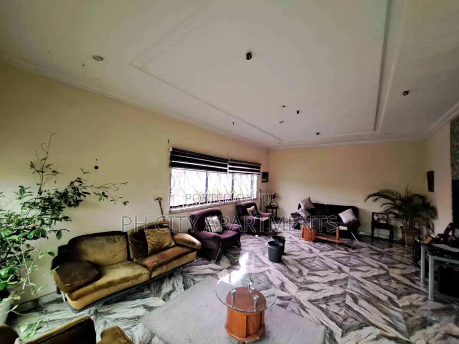 3bdrm Bungalow in Presidential Estate, GRA Phase 1 / Port-Harcourt in GRA Phase 1 / Port-Harcourt