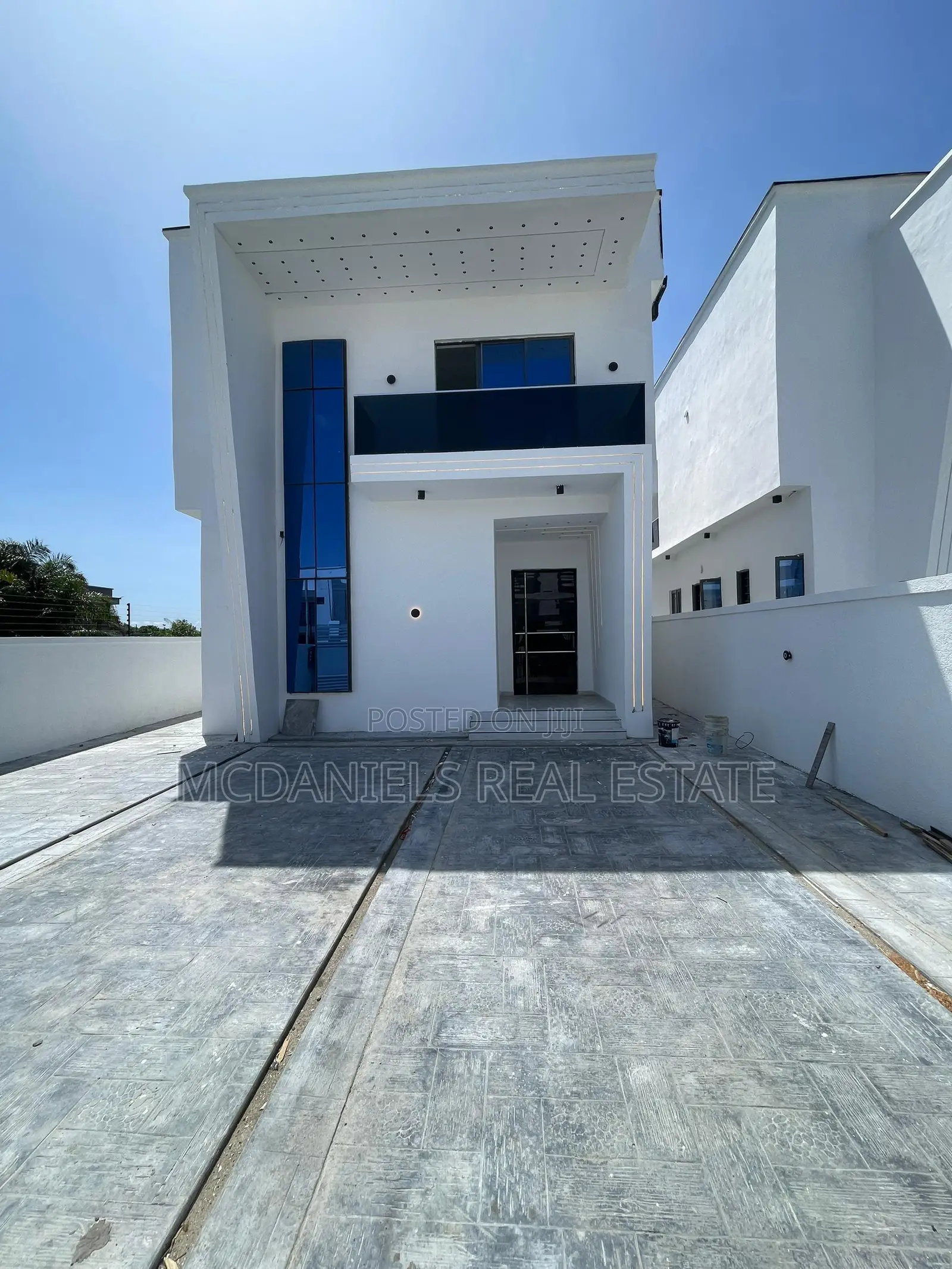 Furnished 5bdrm Duplex in VGC / Ajah for sale in VGC / Ajah