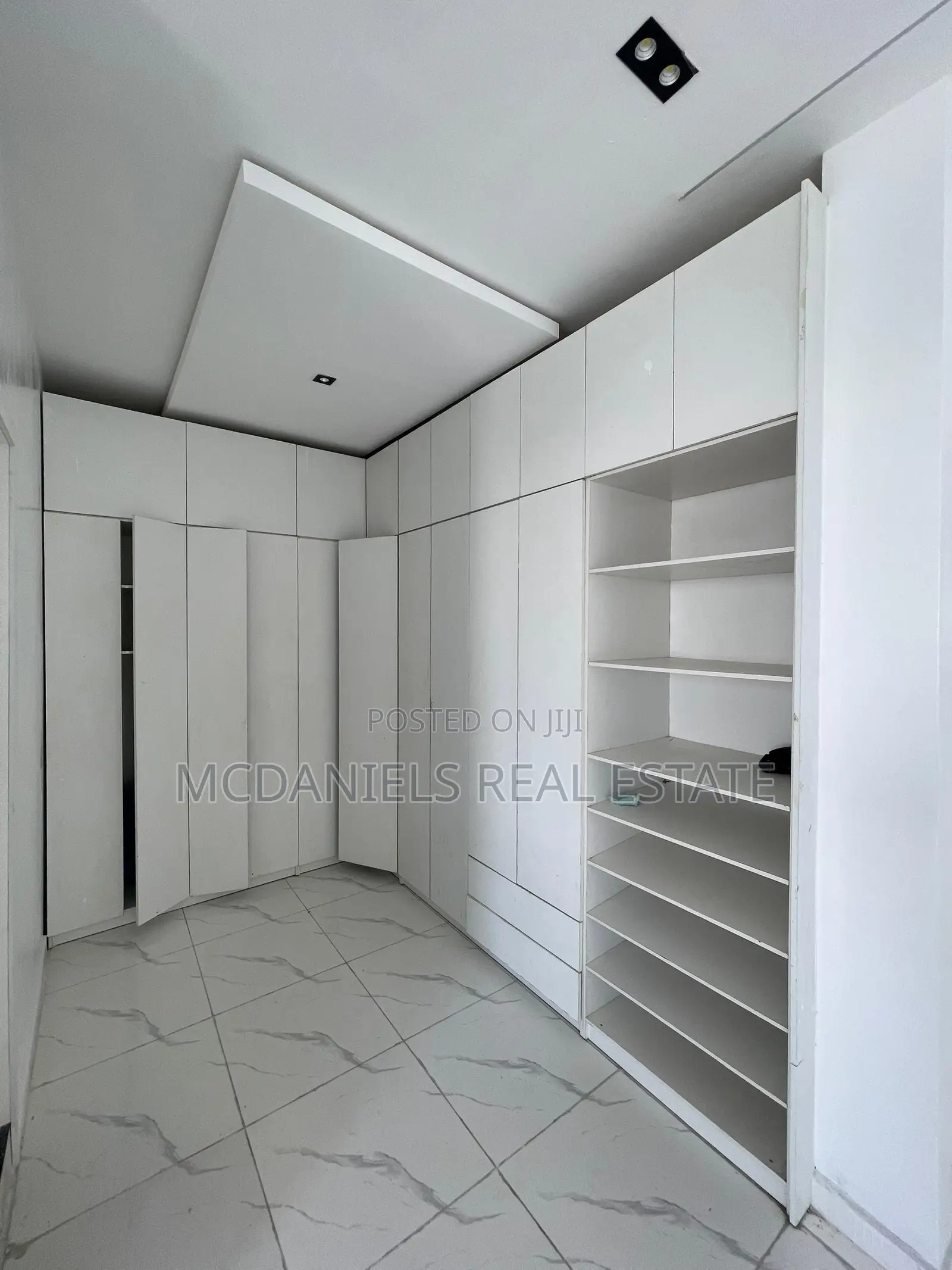 Furnished 5bdrm Duplex in VGC / Ajah for sale in VGC / Ajah
