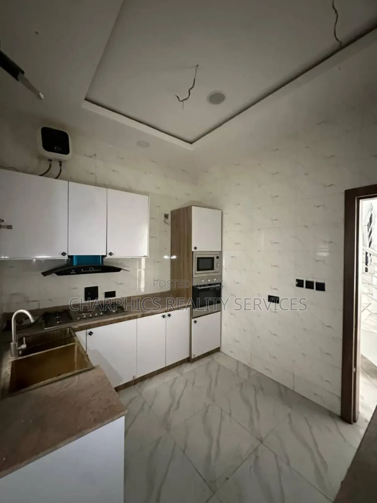 4bdrm Duplex in Lekki Phase 2 for rent in Lekki Phase 2