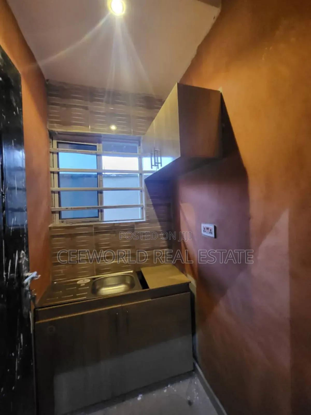 1bdrm Apartment in Unity Estate Elebu, Akala Express for rent in Akala Express