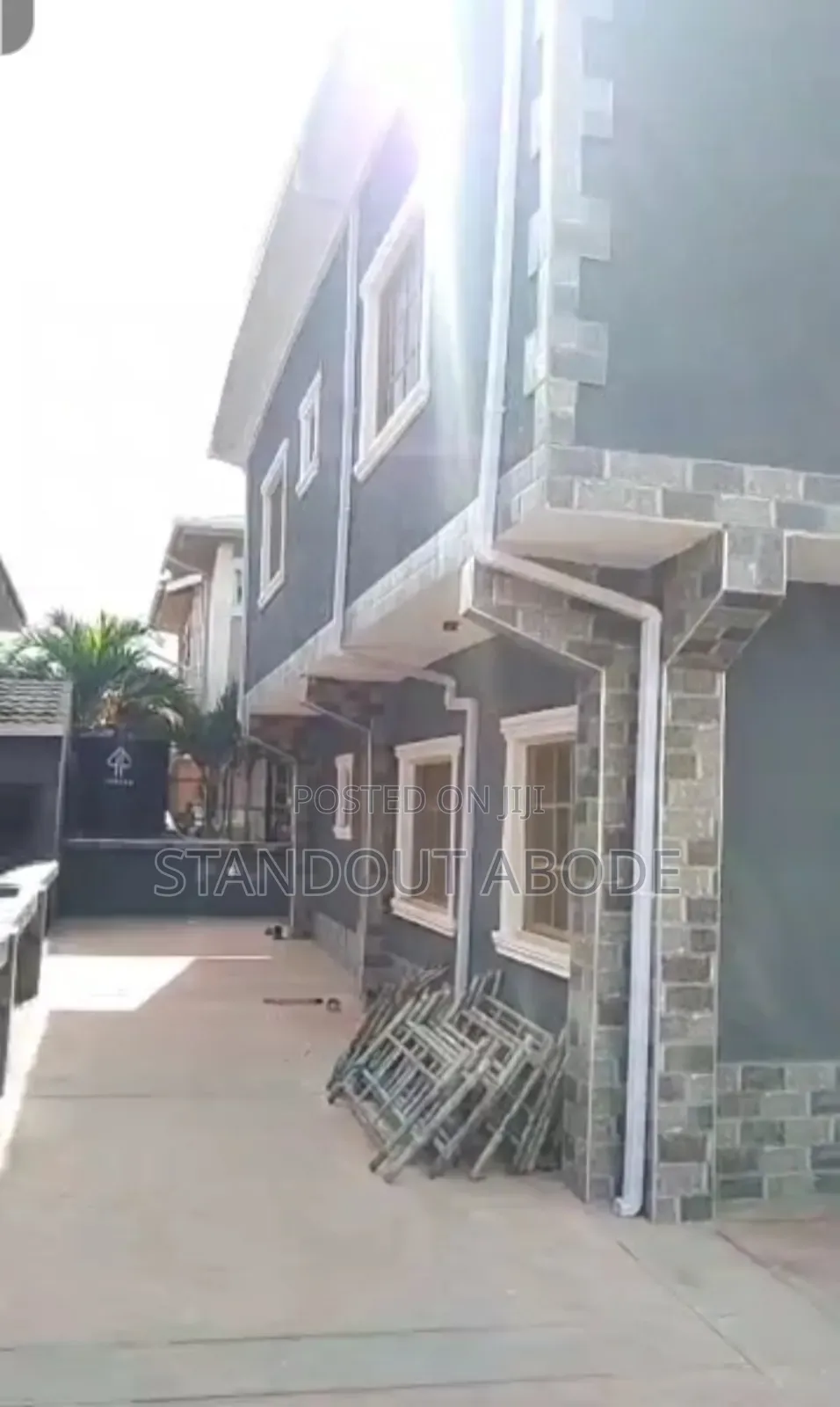 3bdrm Duplex in In An Secure, Akute Ajuwon for sale in Akute Ajuwon