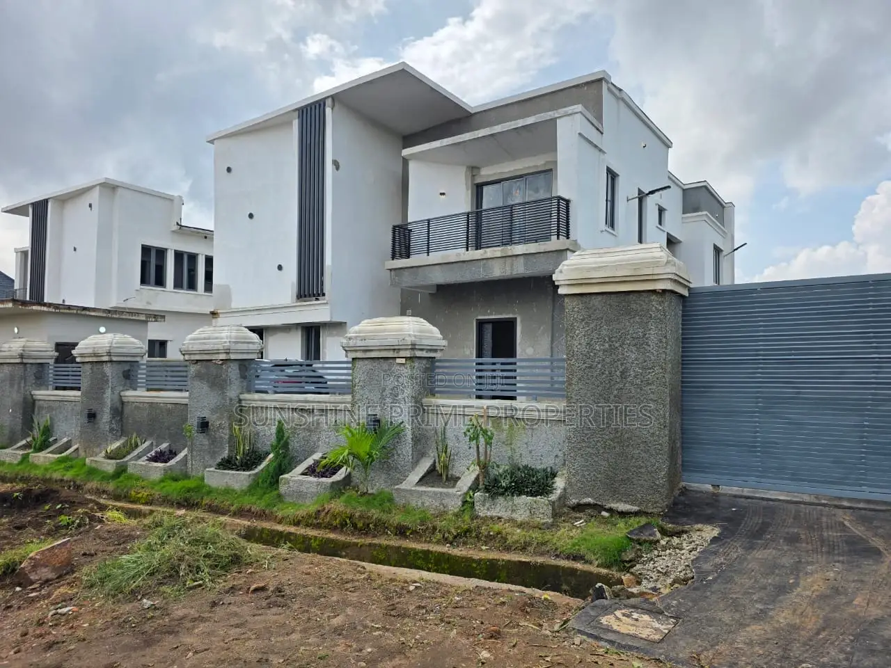 Furnished 4bdrm Duplex in Court Of Appeal, Akure for sale in Akure