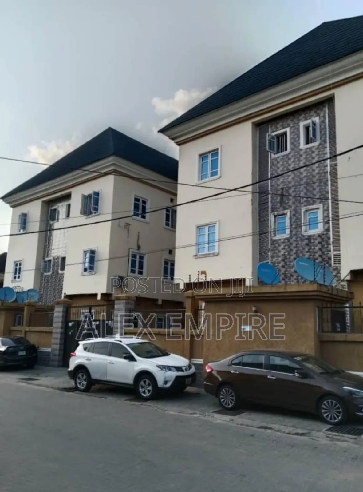 2bdrm Block of Flats in Ago Palace for sale in Ago Palace