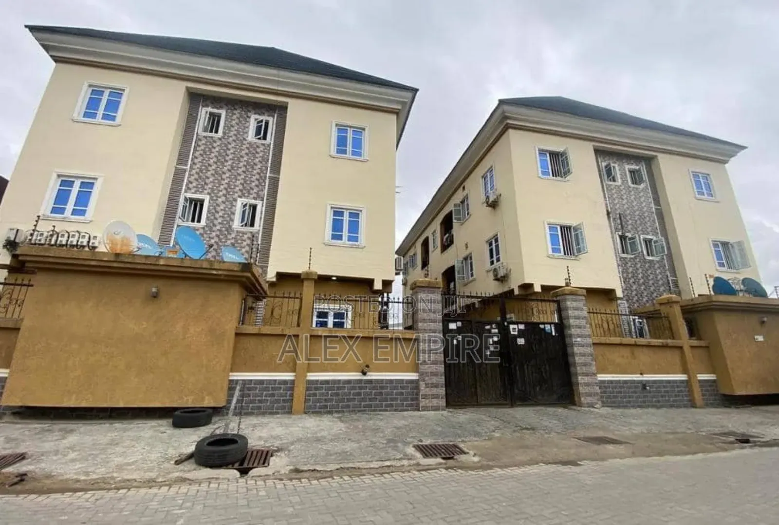 2bdrm Block of Flats in Ago Palace for sale in Ago Palace