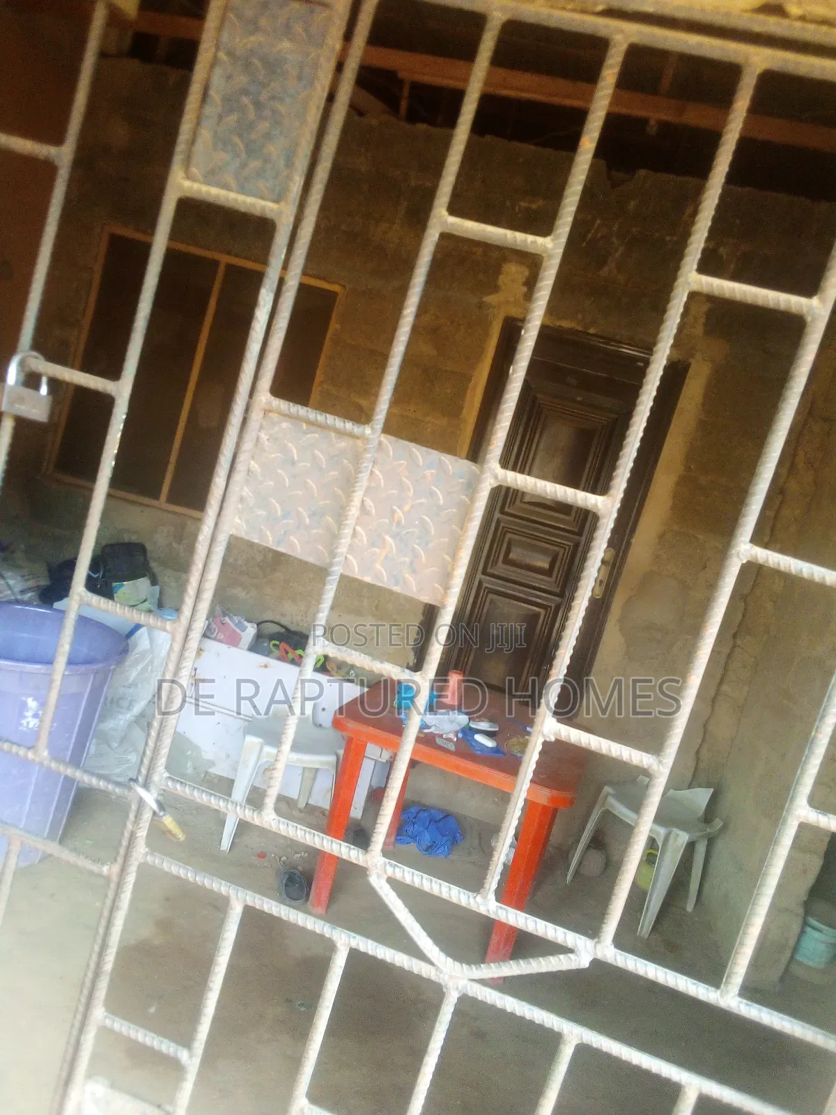 2bdrm Bungalow in Ayobo for sale in Ayobo