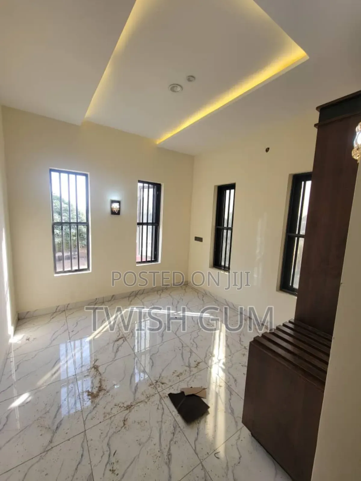 2bdrm Block of Flats in Blak Dot Shelters., Lugbe District for rent in Lugbe District