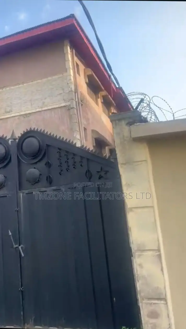 Furnished 3bdrm Block of Flats in Toll Gate, Ota for sale in Ado-Odo/Ota
