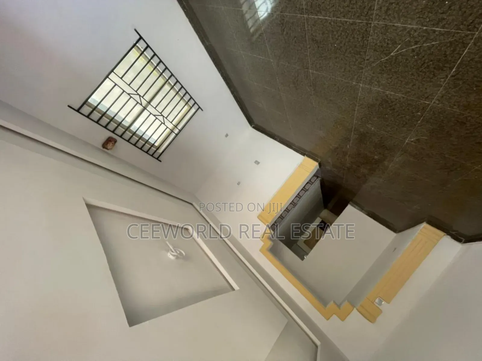 3bdrm Block of Flats in Nigerian Brewery, Ibadan for sale in Ibadan