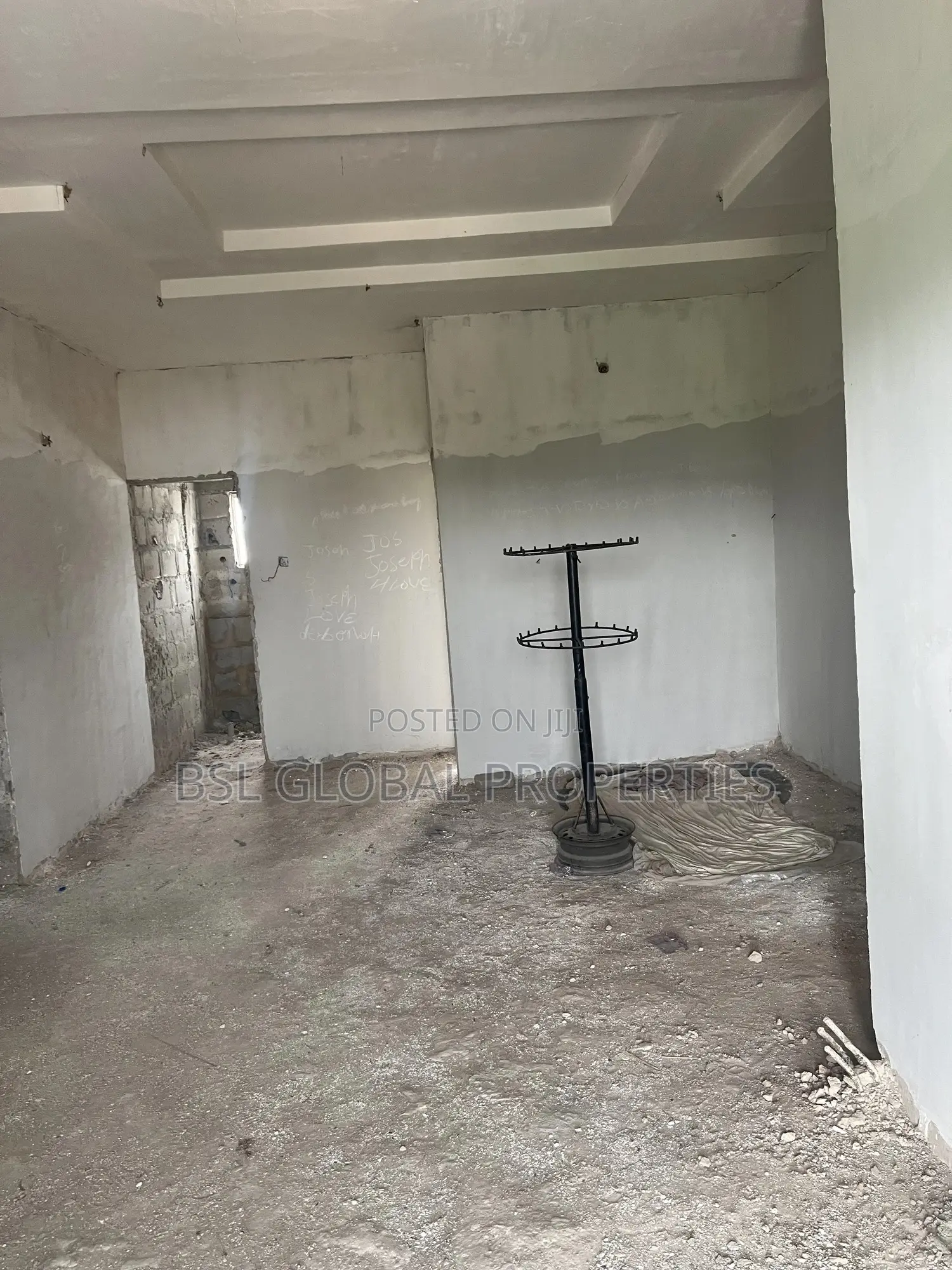 2bdrm Block of Flats in Omole Phase 2 for rent in Omole Phase 2