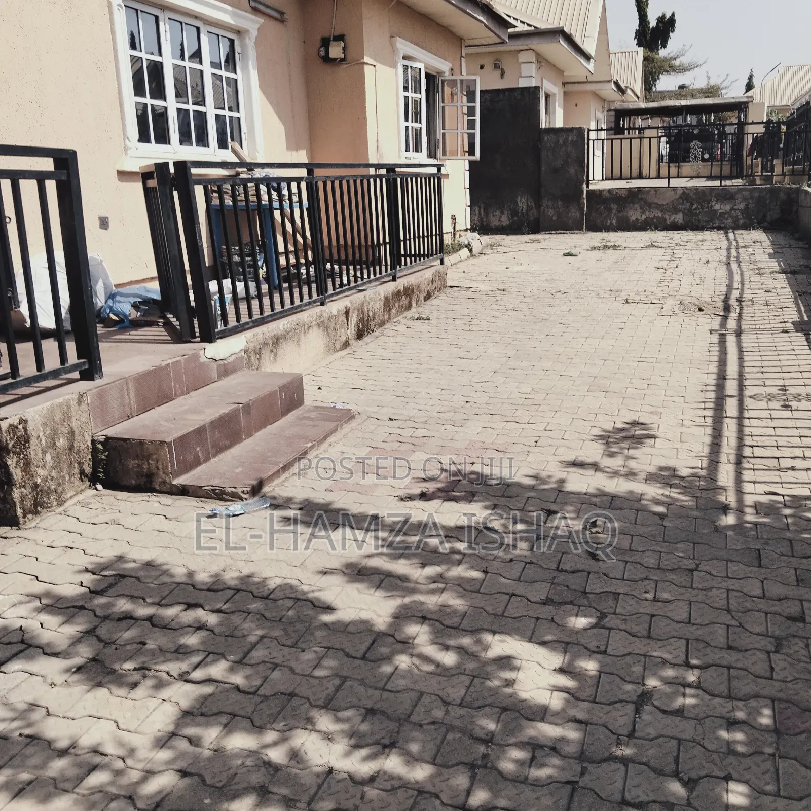4bdrm Bungalow in Palm Hight, Lugbe District for sale in Lugbe District
