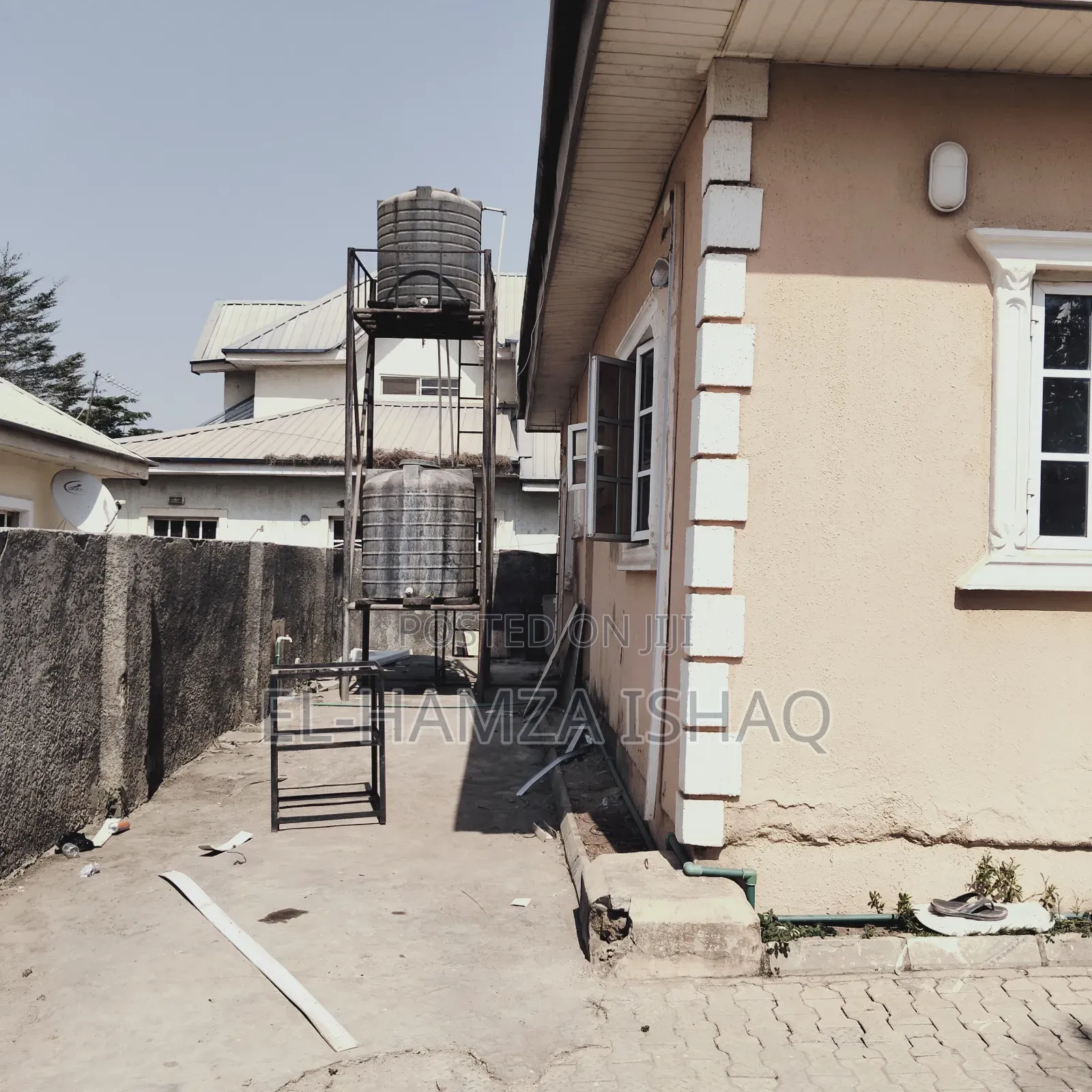 4bdrm Bungalow in Palm Hight, Lugbe District for sale in Lugbe District
