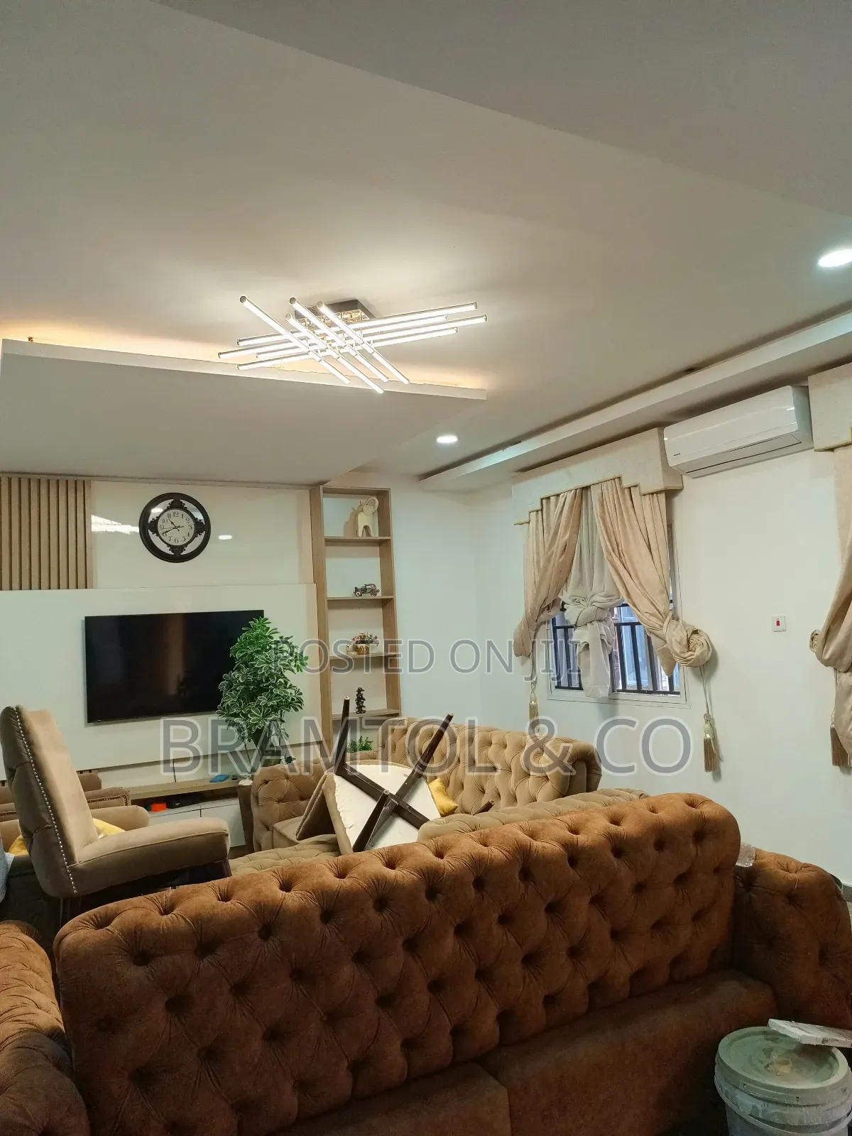 Furnished 4bdrm Townhouse / Terrace in Wuye for rent in Wuye