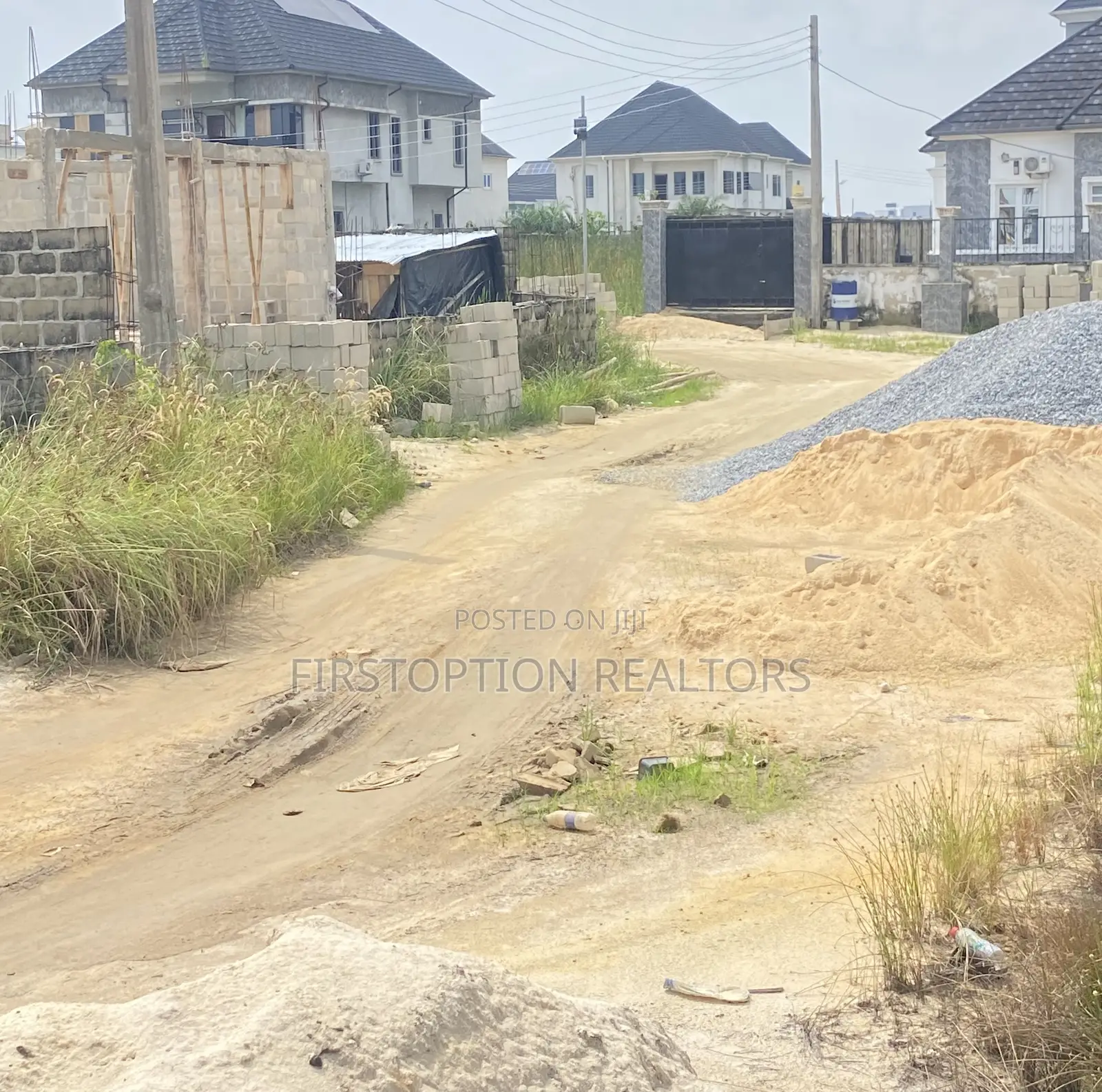 550sqm Fenced Land With Cofo at Kos Gardens Estate Sangotedo in Sangotedo