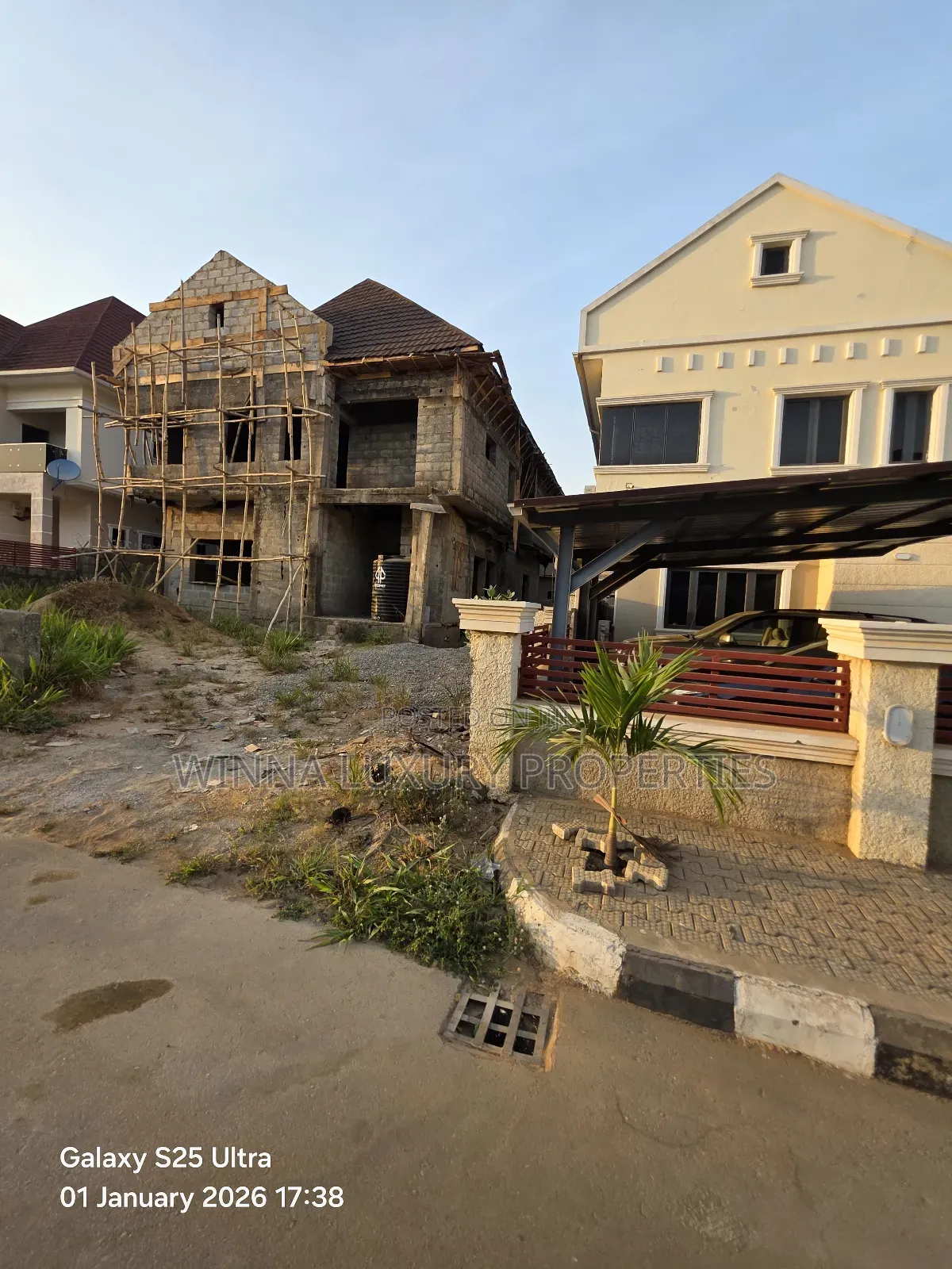 5bdrm Duplex in Trafford Villa, Lugbe District for sale in Lugbe District