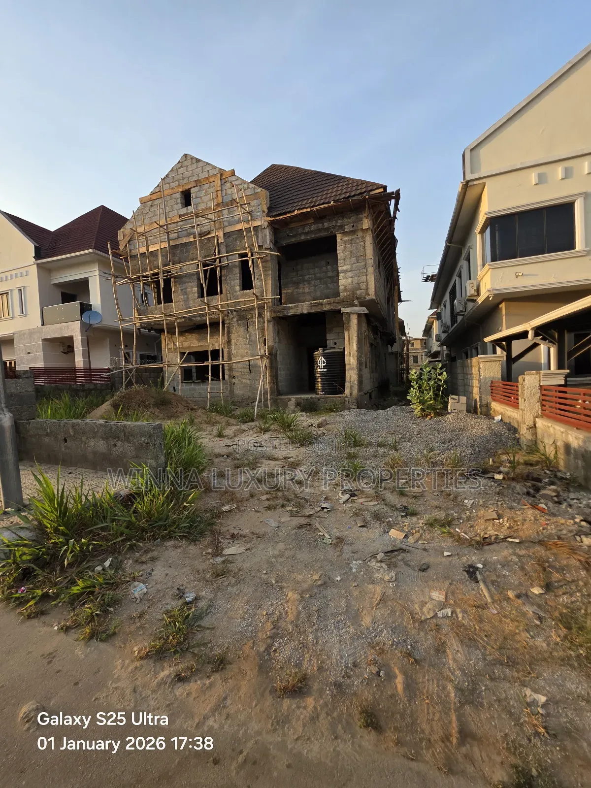 5bdrm Duplex in Trafford Villa, Lugbe District for sale in Lugbe District